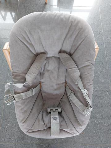Stokke Tripp Trapp newborn stoel beschikbaar voor biedingen