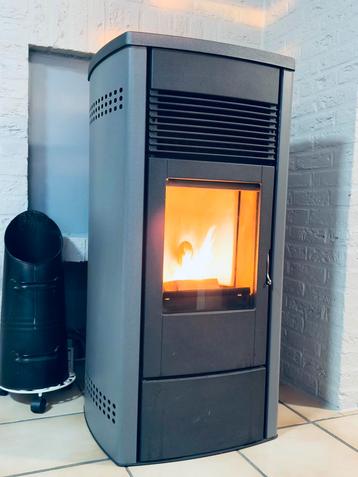 Pelletkachel MCZ EGO 8 kW, Met afstandsbediening, Huis en Inrichting, Kachels, Ophalen
