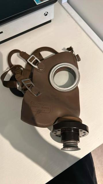 Gasmasker type L. 702 beschikbaar voor biedingen