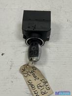 MERCEDES SLK R171 Contactslot contactblok 2115451408, Auto-onderdelen, Gebruikt, Mercedes-Benz AG, Mercedes-Benz, Mercedesstrasse 120
70372  Stuttgart, DE