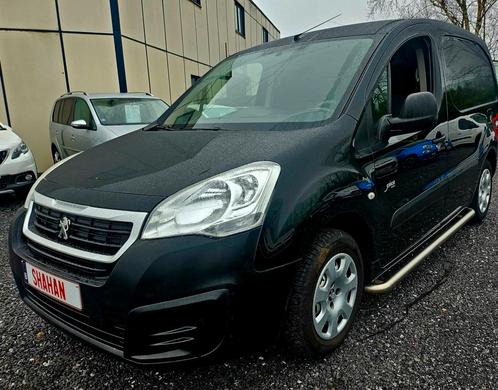Peugeot partner 1.6cc HDi 85k kilometers 2017, Auto's, Peugeot, Bedrijf, Te koop, Partner, ABS, Airbags, Alarm, Boordcomputer