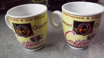 2 tasses à expresso amusantes, Enlèvement ou Envoi, Neuf, Porcelaine, Tasse(s) et/ou soucoupe(s)