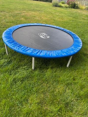 Mini trampoline 1m met beschermrand beschikbaar voor biedingen