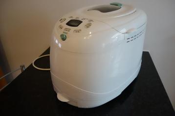 Broodbakmachine Primo-BM1   € 30,00 beschikbaar voor biedingen