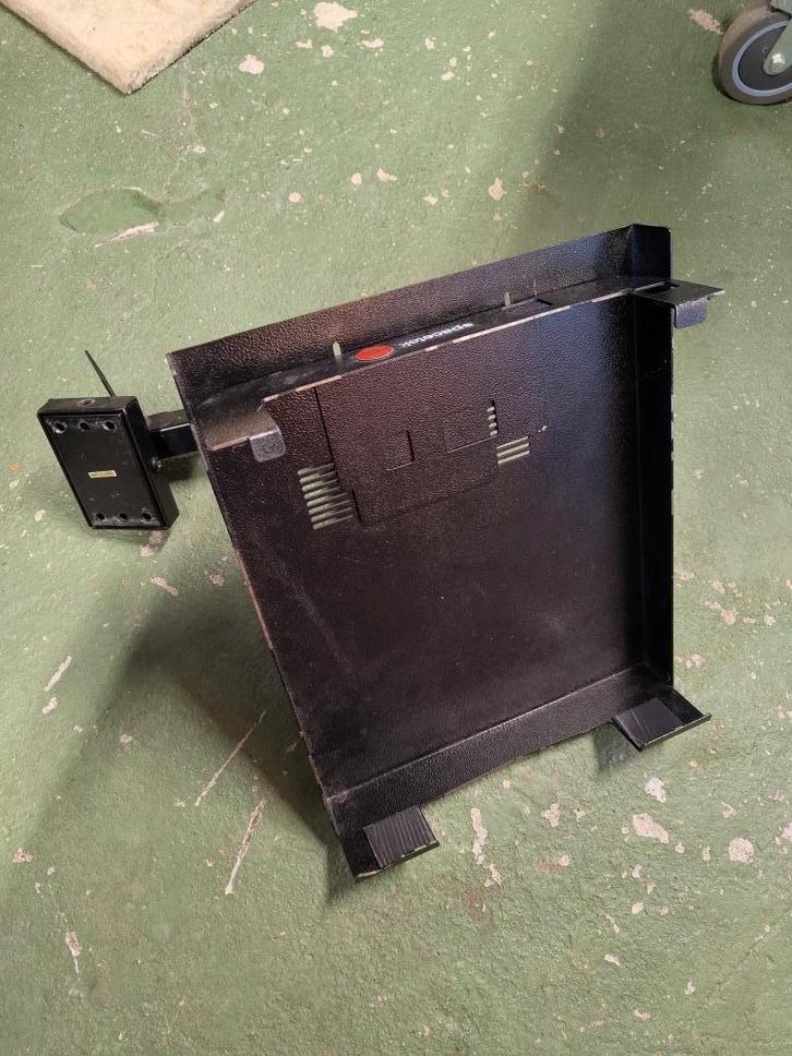 Spacetek CDJ2000 muur beugel, Muziek en Instrumenten, Overige Muziek en Instrumenten, Gebruikt, Ophalen