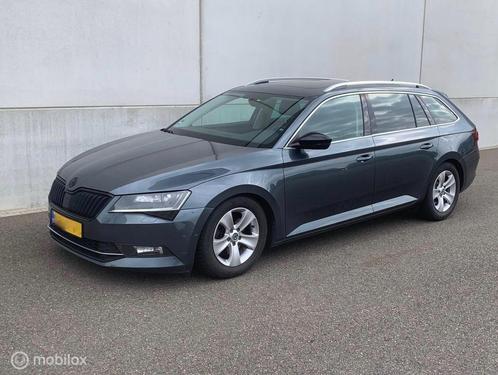 Skoda Superb Combi 1.6 TDI COMBI EURO 6 AIRCO PANORAMADAK, Auto's, Skoda, Particulier, Te koop, Superb, Airconditioning, Climate control