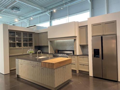 Landelijke keuken, Huis en Inrichting, Keuken | Complete keukens, Nieuw, Hoekkeuken, Composiet, Ophalen