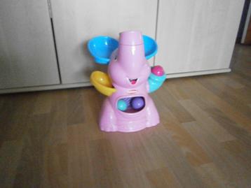 Aéro balles elefun rose de playskool beschikbaar voor biedingen