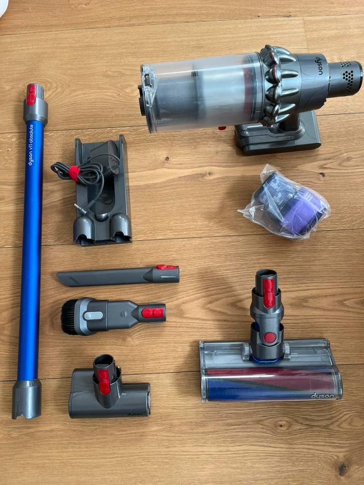 Dyson v11 stofzuiger, Huis en Inrichting, Schoonmaakartikelen, Ophalen of Verzenden