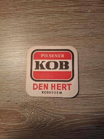 Oud bierviltje KOB den hert Kobbegem, Enlèvement ou Envoi, Comme neuf, Sous-bock, Autres marques