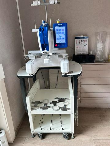 Borduurmachine Brother VR beschikbaar voor biedingen