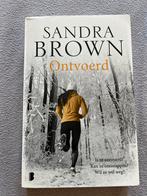 Sandra Brown - Ontvoerd, Ophalen of Verzenden, Gelezen, Sandra Brown