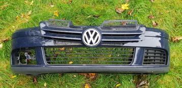 VW GOLF V   VOORBUMPER  beschikbaar voor biedingen