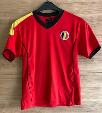 Voetbal t-shirt maat 152 beschikbaar voor biedingen