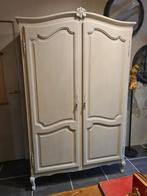 Louis xv kleerkast geverfd in beige 2 deurs gepatineerd, Ophalen, Zo goed als nieuw