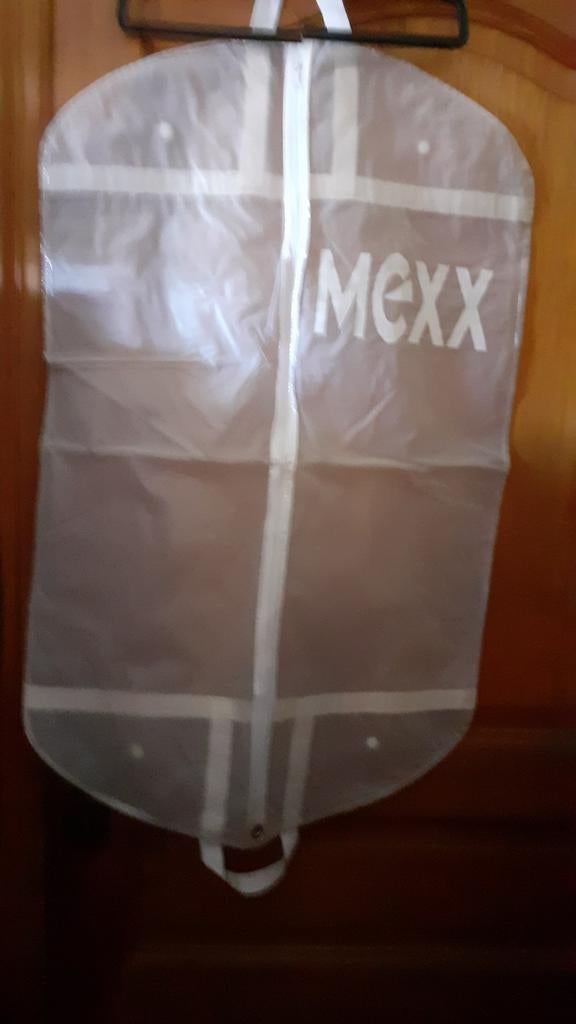 Housse de vêtements pour voyage, Enlèvement ou Envoi, Comme neuf