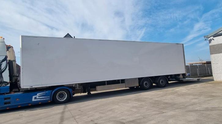 Gesloten oplegger System Trailers - 2011 - Laadklep 2500kg, Auto's, Vrachtwagens, Particulier, Ophalen