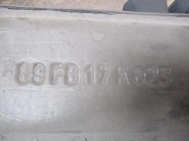 BUMPER VOOR Ford Fiesta 3 (01-1989/12-1996) (89fb17k819), Auto-onderdelen, Carrosserie, Bumper, Ford, Voor, Gebruikt