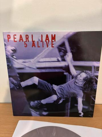 Lp - Pearl Jam - 5 alive beschikbaar voor biedingen