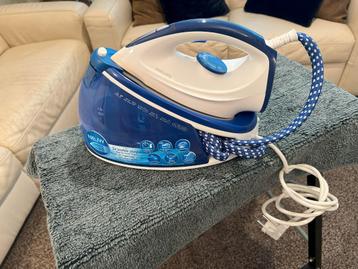 Philips Speedcare strijkijzer met stoomgenerator beschikbaar voor biedingen
