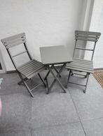 Houten Tafeltje met 2 stoelen Kleur grijs, Ophalen, Gebruikt