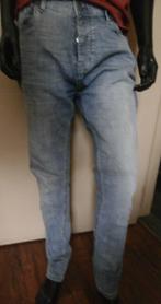 Jeansbroek in grote maten, Ophalen, Gedragen