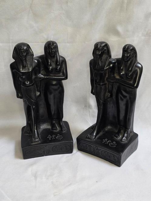 Farao triade antiek beeldje set, Antiek en Kunst, Kunst | Beelden en Houtsnijwerken, Ophalen of Verzenden