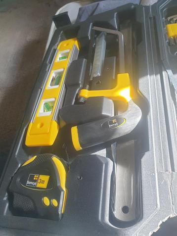 Te koop dringend wegens verhuizing !! beschikbaar voor biedingen