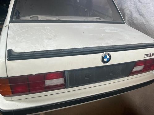 bmw e30 318 is, Autos, BMW, Particulier, Série 3, Essence, Coupé, 2 portes, Boîte manuelle, Blanc, Propulsion arrière, Enlèvement