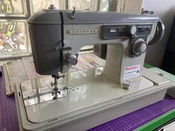 naaimachine beschikbaar voor biedingen