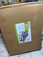 Nieuw konijnenhok dus geen roest , of ziektes nog in doos, Dieren en Toebehoren, Knaagdieren en Konijnen | Hokken en Kooien, Ophalen