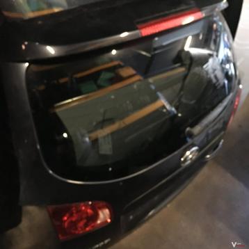 Hyundai Santa Fe 2.2 crdi 5 drs 2008 Achterklep beschikbaar voor biedingen
