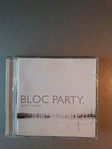Cd. Bloc Party. Silent Alarm. beschikbaar voor biedingen