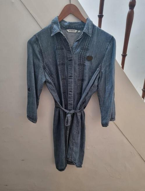 Robe Mc GREGOR taille 40 en excellent état 🕊, Vêtements | Femmes, Robes, Comme neuf, Taille 38/40 (M), Bleu, Sous le genou, Enlèvement ou Envoi