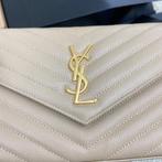 YSL Handbag, Ophalen