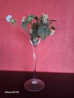 Joli vase moderne en verre avec fleurs, Maison & Meubles, Enlèvement, Comme neuf, Verre