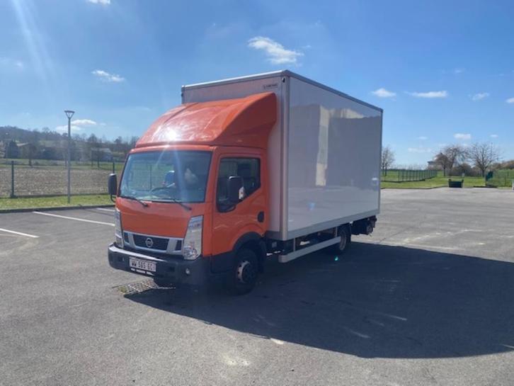 Nissan NT400 Cabstar 2016 75000kms, Auto's, Bestelwagens en Lichte vracht, Particulier, ABS, Achteruitrijcamera, Airconditioning