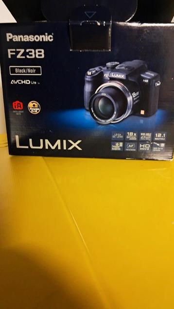 Panasonic Lumix FZ38 zeiss lens beschikbaar voor biedingen