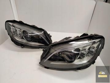 Mercedes C-Klasse W205 lift Multibeam met strepen Lamp recht beschikbaar voor biedingen