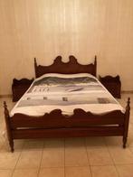 Tweepersoonsbed met lattenbodem + 2 nachtkastjes GRATIS, Ophalen, Gebruikt, Klassiek, Tweepersoons