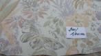 Jacquard pastelbloemen en vlinders van 2 m/1,40 m, Hobby en Vrije tijd, Overige kleuren, 120 cm of meer, Ophalen of Verzenden
