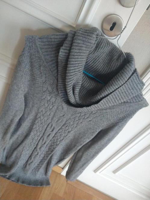 Mooi trui jurk gekocht bij bobo, Kleding | Dames, Jurken, Zo goed als nieuw, Maat 36 (S), Grijs, Knielengte, Verzenden