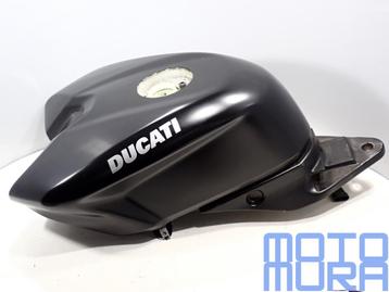 tank voor de Ducati 848 2008 - 2010 superbike brandstoftank  beschikbaar voor biedingen