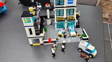 LEGO 7744 beschikbaar voor biedingen