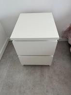 Table de nuit, 2 Ikéa 30€., 25 à 50 cm, Moins de 100 cm, Comme neuf, Enlèvement