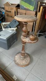 Antieke bijzettafel, Ophalen