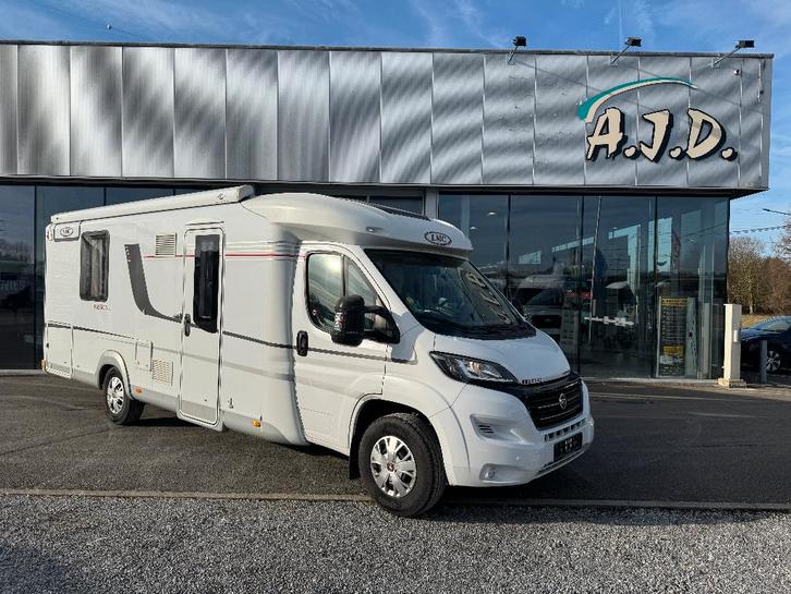LMC T 732, Caravanes & Camping, Camping-cars, Entreprise, jusqu'à 2, Semi-intégral, LMC, Fiat, Diesel, 7 à 8 mètres, Stores, Caméra de recul