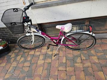 Meisjesfiets 24 inch beschikbaar voor biedingen