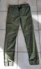 Toffe kakigroene cargobroek maat 146 of 11 jaar JBC, Pantalon, Garçon, Enlèvement ou Envoi, JBC