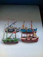 Set 4 model vissersbootjes, Ophalen of Verzenden, Zo goed als nieuw